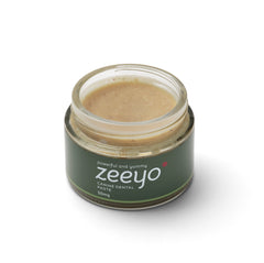 Zeeyo canine dental paste jar on a white background
