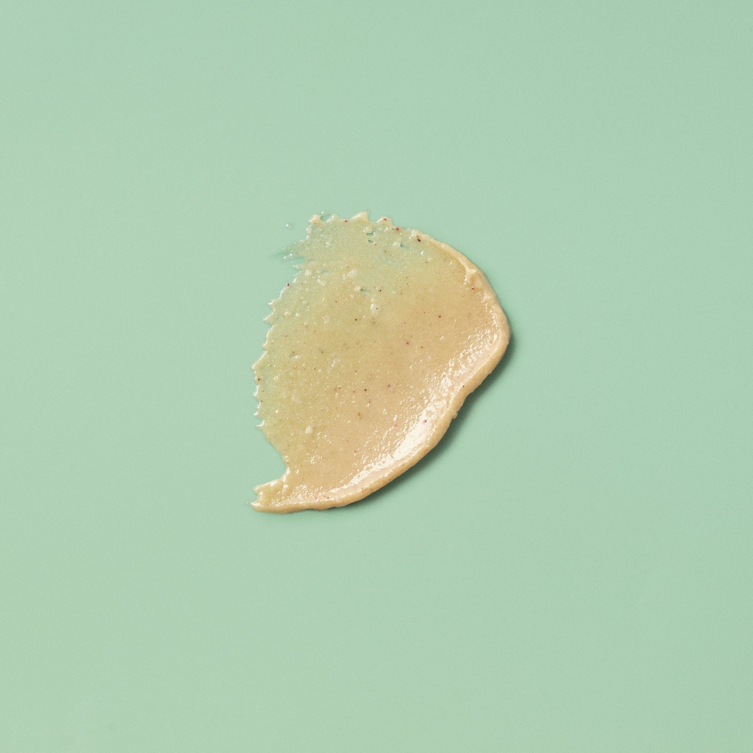 A detailed look at the Zeeyo dental paste texture, formulated with hydroxyapatite for effective, non-toxic plaque control.
